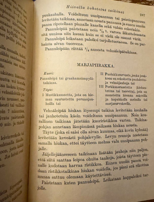 Pula-ajan keittokirja v.1941