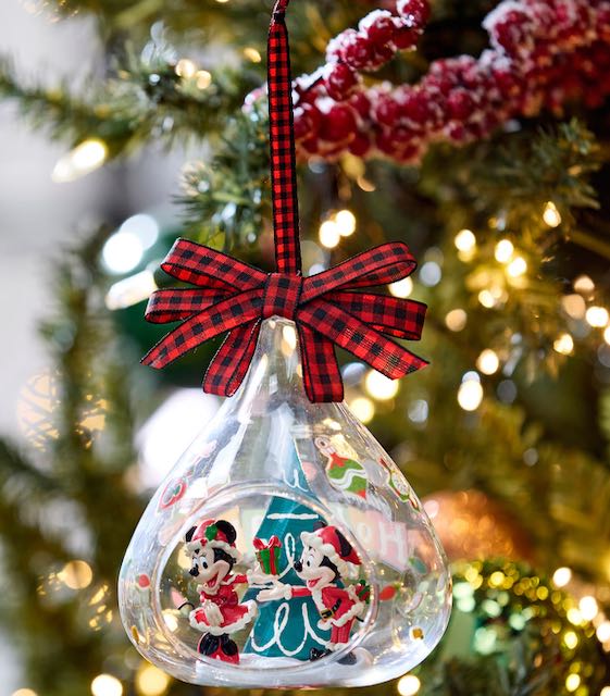 Disney joulupallo 2025